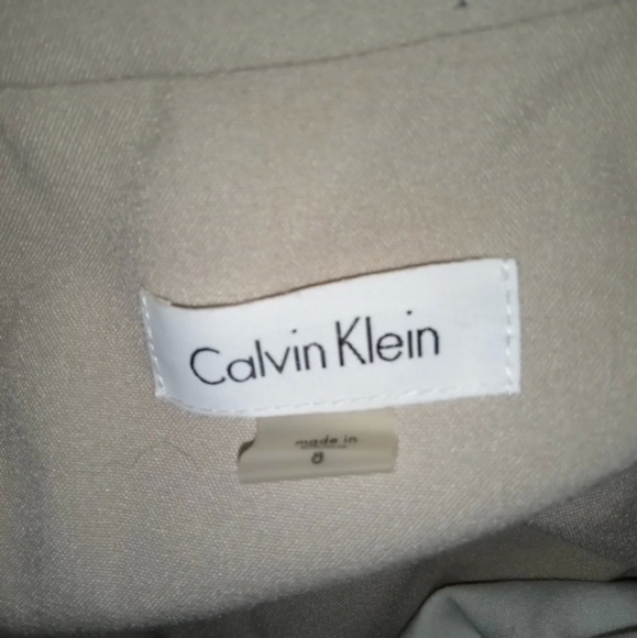 Women's best dress - Picture 3 of 3